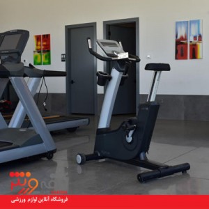 برای افراد مسن دوچرخه ثابت ایستاده بهتر است یا نشسته