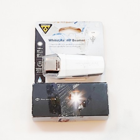چراغ جلو دوچرخه برند تاپیک رنگ سفید مدل WHITELITE™ HP BEAMER